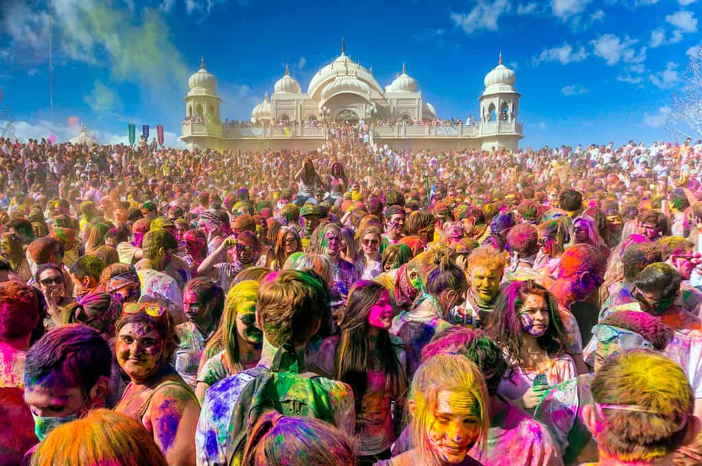 The World’s Biggest Cultural Festivals You Must Experience